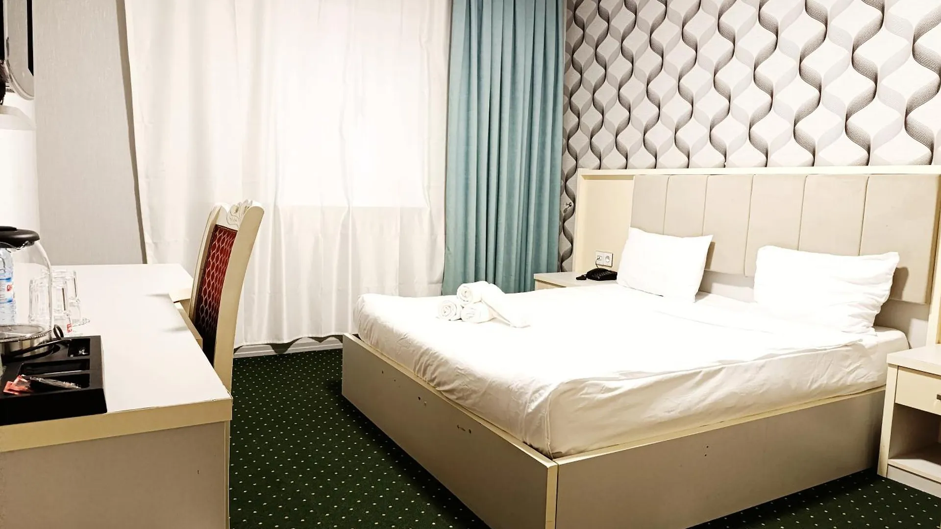 Alis Hotel Baku