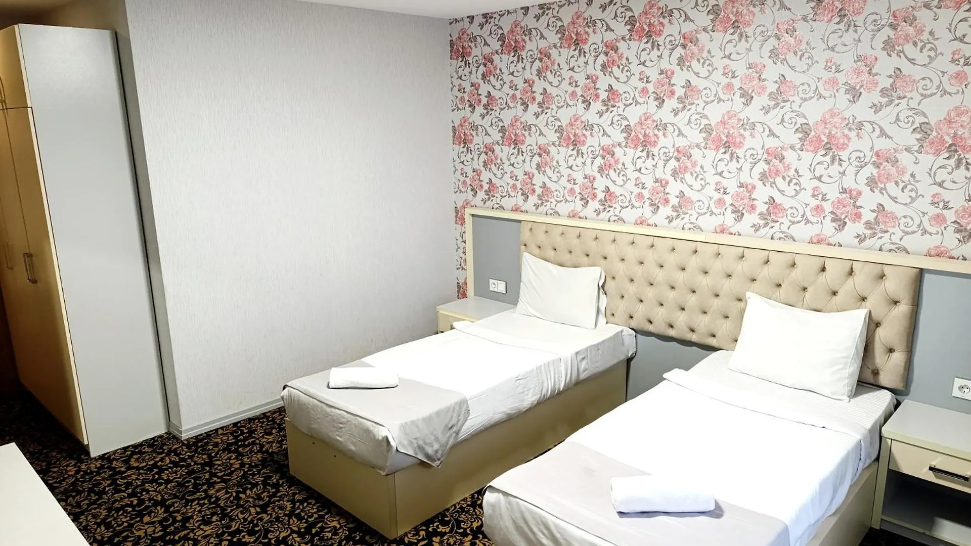 Alis Hotel  Baku