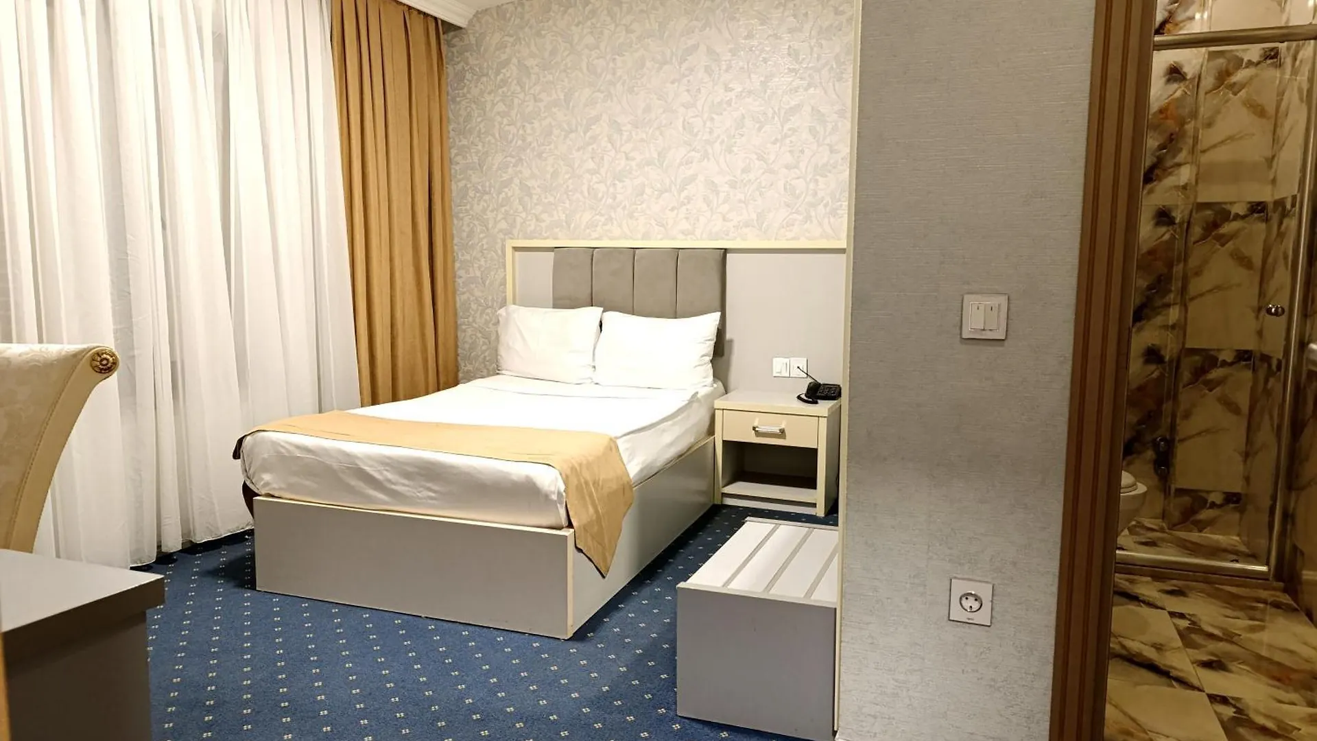 Alis Hotel 4*, Baku Azerbaijan