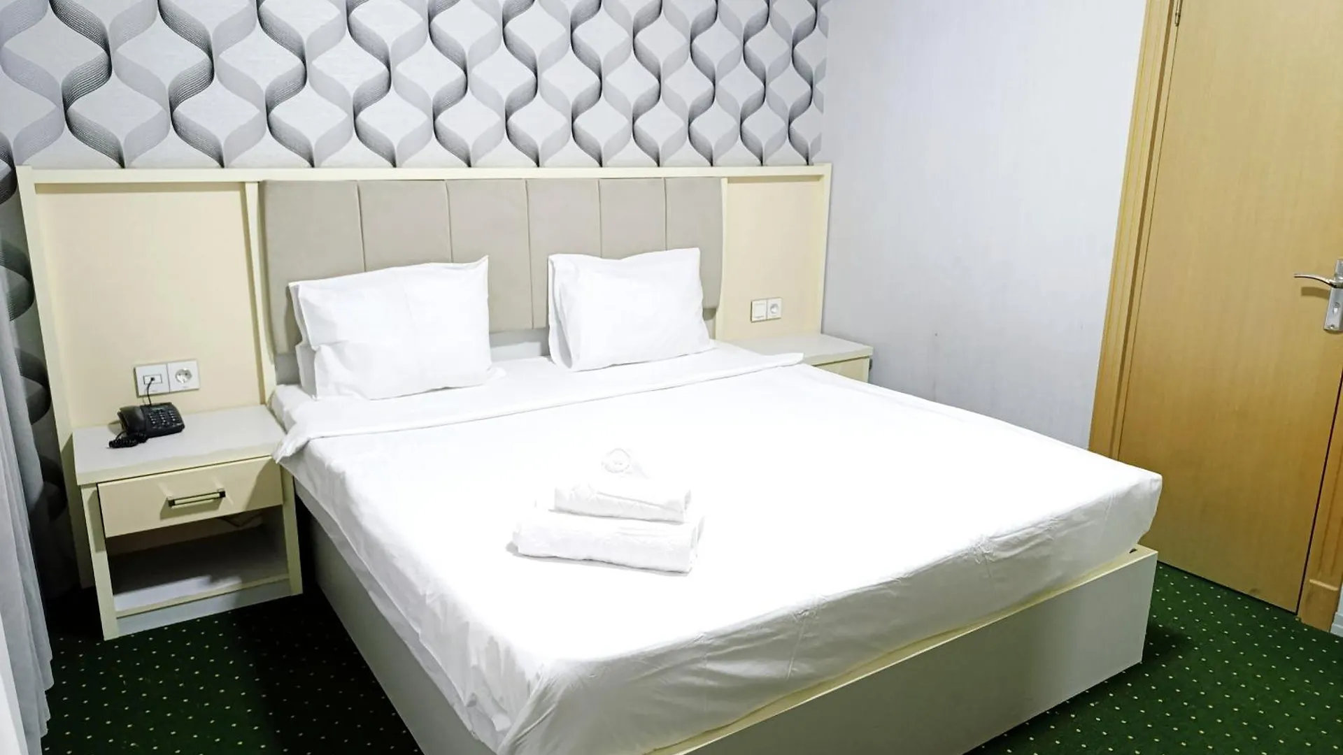 Alis Hotel Baku
